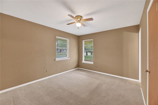 322 Waverly Dr, Corpus Christi, TX 78412