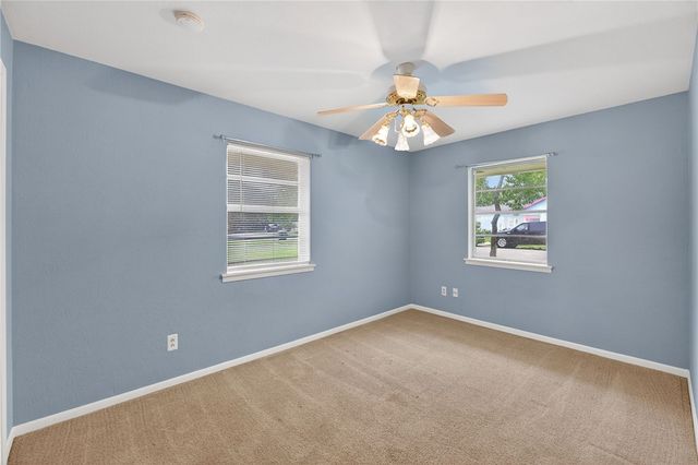 322 Waverly Dr, Corpus Christi, TX 78412