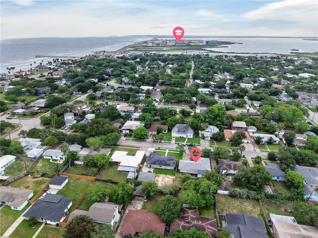 322 Waverly Dr, Corpus Christi, TX 78412