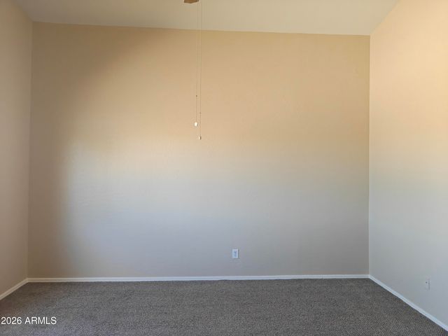 932 W CARTER Road, Phoenix, AZ 85041