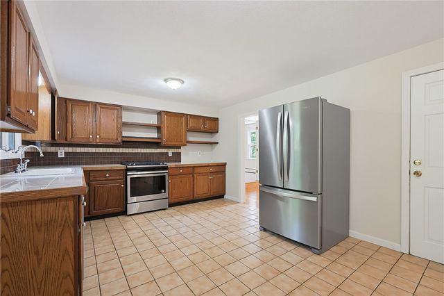 16 Blacksmith Road, Cumberland, RI 02864