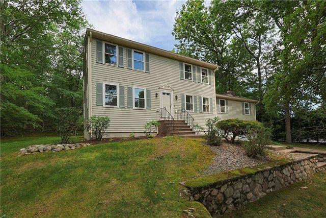 16 Blacksmith Road, Cumberland, RI 02864