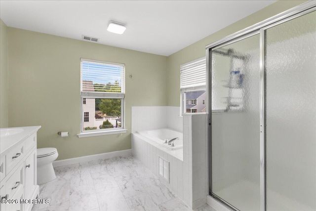 2 Devonshire Drive, Hazlet, NJ 07730