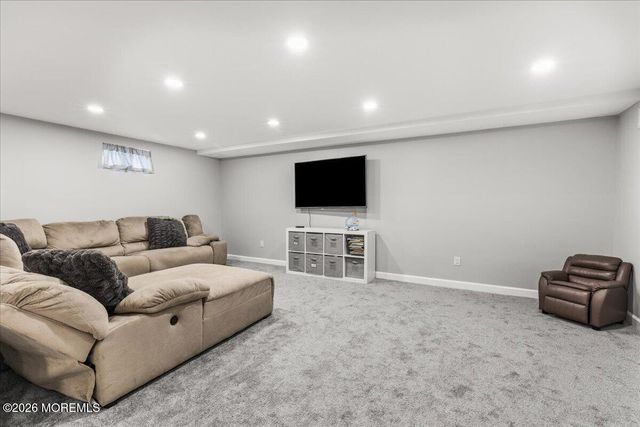 2 Devonshire Drive, Hazlet, NJ 07730