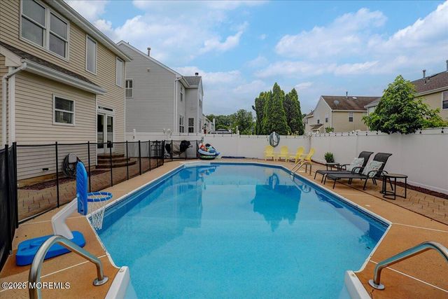 2 Devonshire Drive, Hazlet, NJ 07730