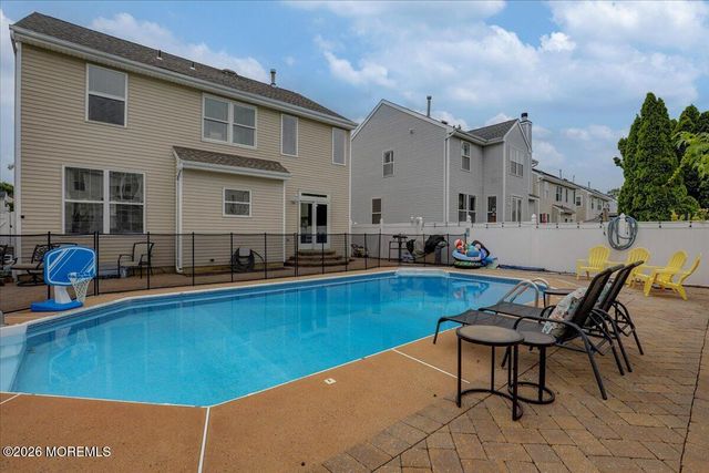 2 Devonshire Drive, Hazlet, NJ 07730