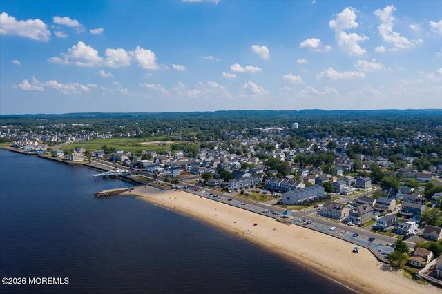 2 Devonshire Drive, Hazlet, NJ 07730