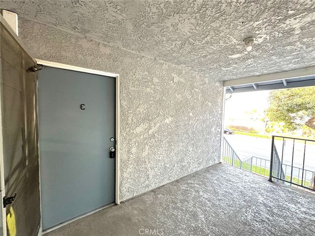 950 10th Street C, Huntington Beach, CA 92648