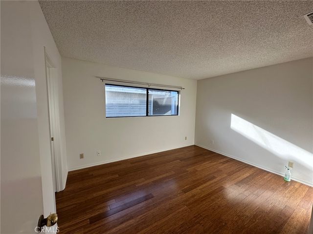 950 10th Street C, Huntington Beach, CA 92648