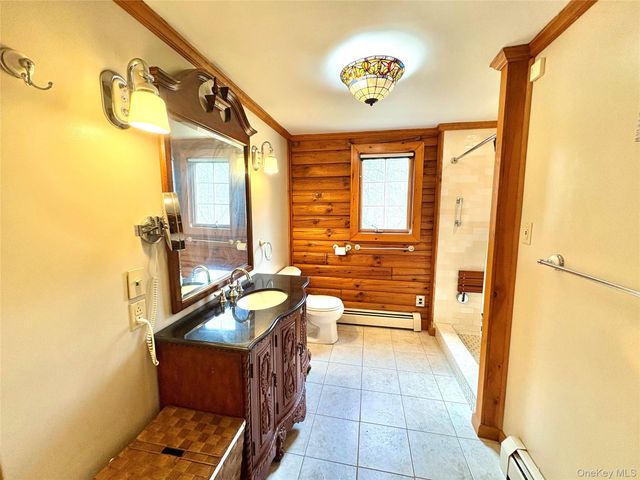 33 O'Brian Road, Middletown, NY 10940