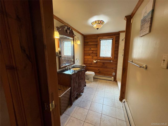 33 O'Brian Road, Middletown, NY 10940