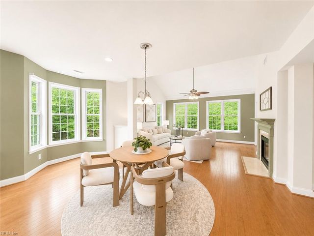 6619 Rexford LN, Williamsburg, VA 23188