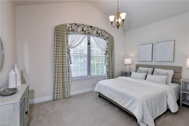 6619 Rexford LN, Williamsburg, VA 23188