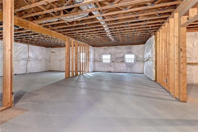 6619 Rexford LN, Williamsburg, VA 23188