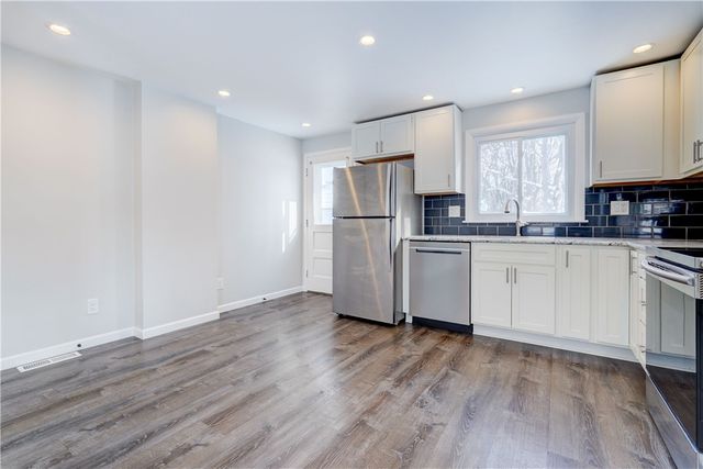 3482-3484 Lake Ave, Rochester, NY 14612