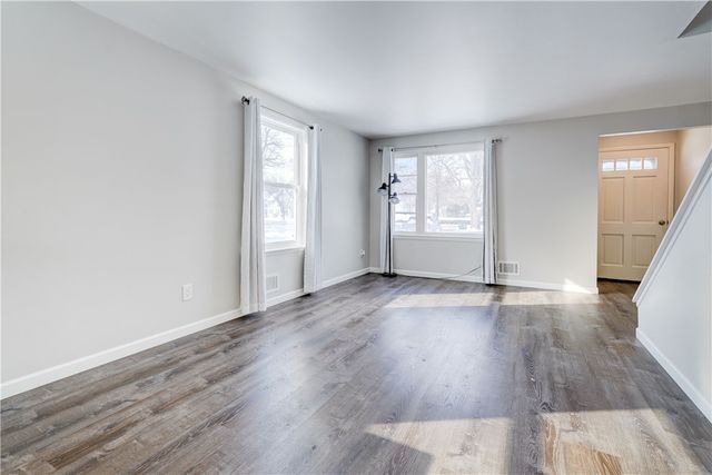 3482-3484 Lake Ave, Rochester, NY 14612