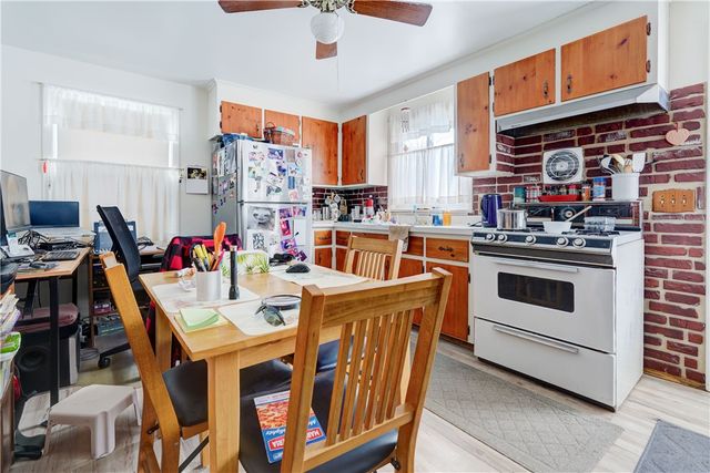 3482-3484 Lake Ave, Rochester, NY 14612