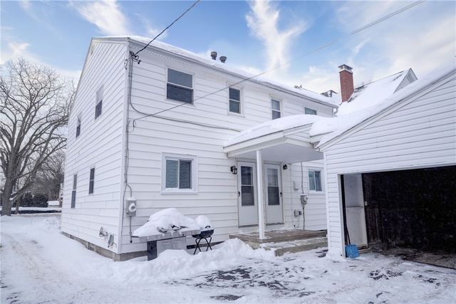 3482-3484 Lake Ave, Rochester, NY 14612