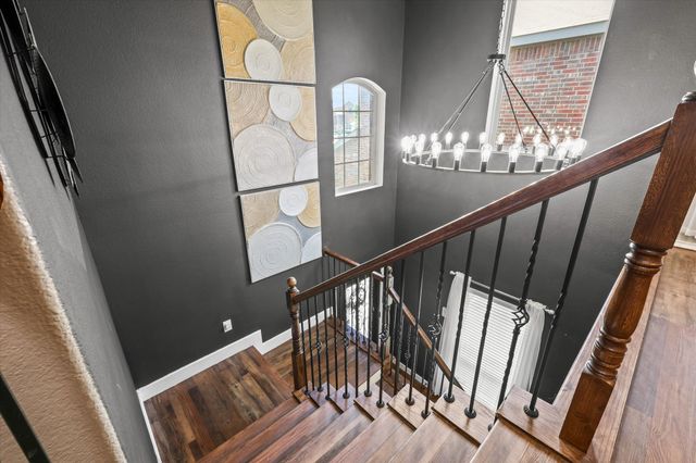 8805 Deadwood Lane, Aubrey, TX 76227