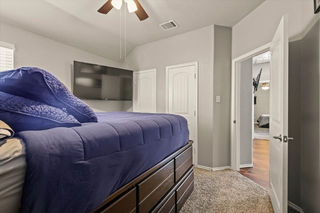 8805 Deadwood Lane, Aubrey, TX 76227