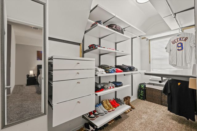 8805 Deadwood Lane, Aubrey, TX 76227