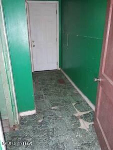 3436 Cardinal Street, Jackson, MS 39213