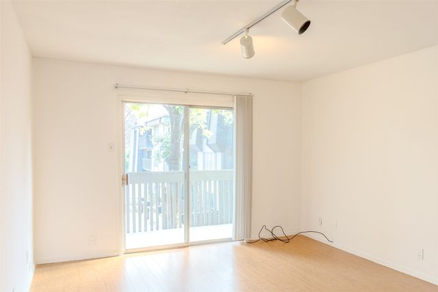 4859 Cedar Springs Road 234, Dallas, TX 75219