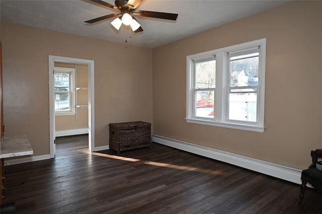 1102 Wilhelm Avenue, South Park, PA 15236