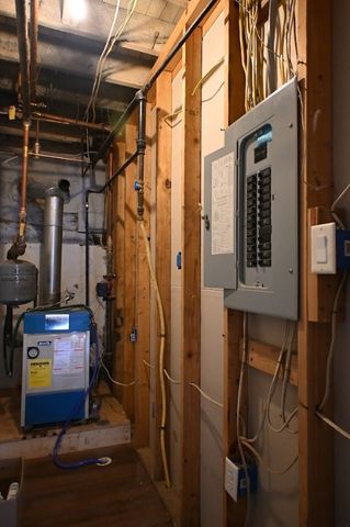 1102 Wilhelm Avenue, South Park, PA 15236