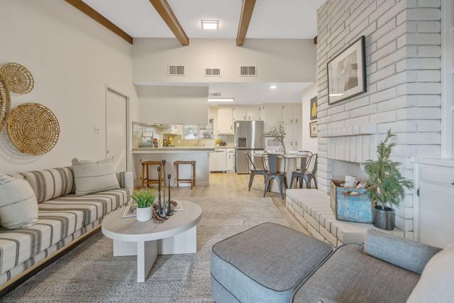 30955 Tower Road, Visalia, CA 93292