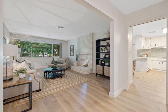 30955 Tower Road, Visalia, CA 93292