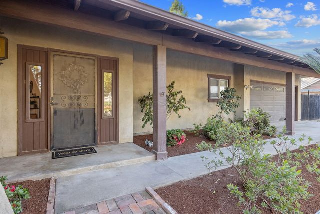 30955 Tower Road, Visalia, CA 93292