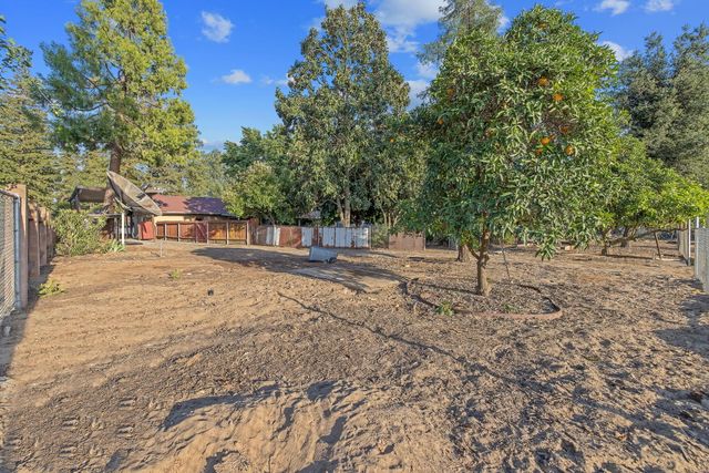 30955 Tower Road, Visalia, CA 93292