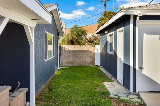 18322 Elgar Avenue, Torrance, CA 90504