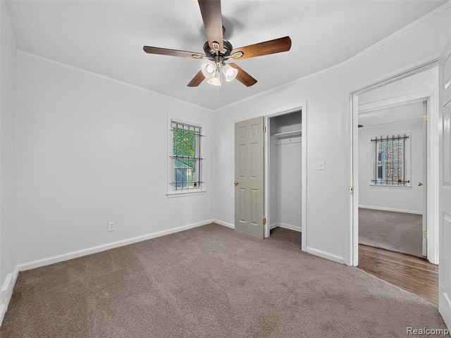 5566 Lakepointe Street, Detroit, MI 48224