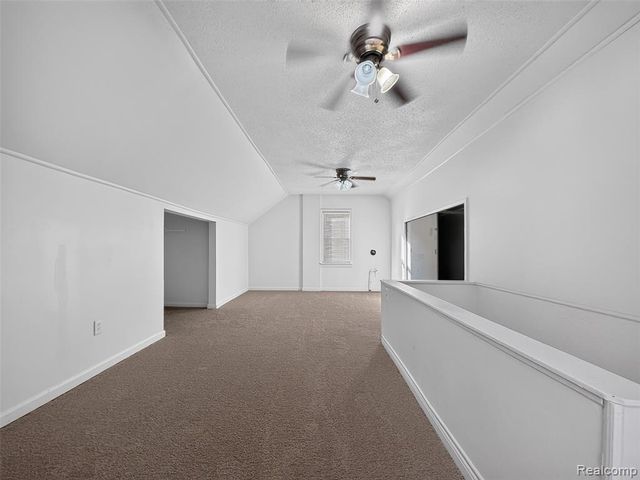 5566 Lakepointe Street, Detroit, MI 48224