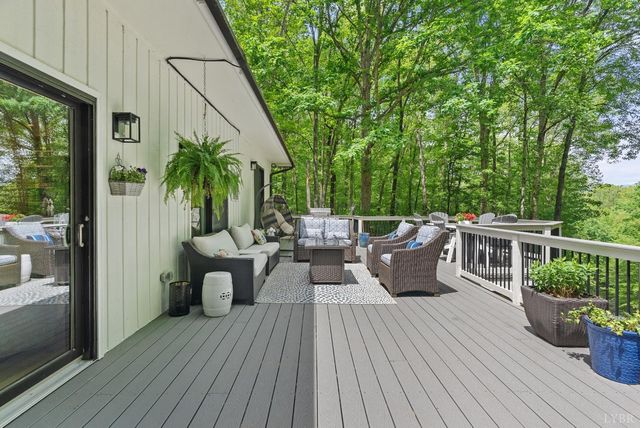 101 Oakmont Court, Lynchburg, VA 24503