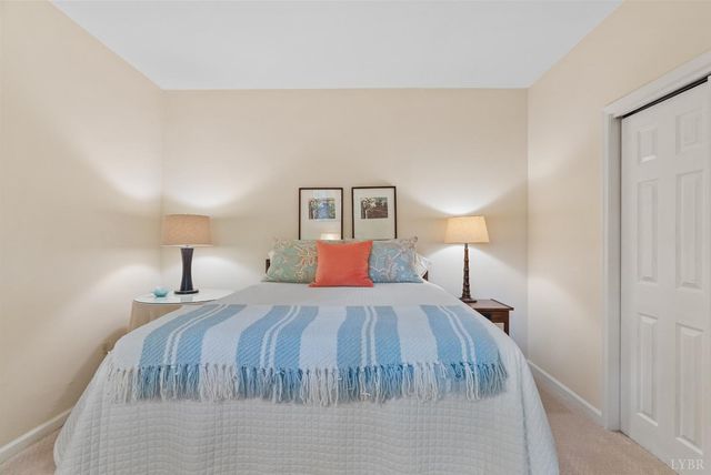 101 Oakmont Court, Lynchburg, VA 24503