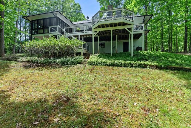 101 Oakmont Court, Lynchburg, VA 24503