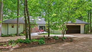 101 Oakmont Court, Lynchburg, VA 24503