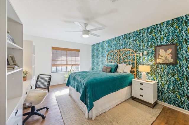 1802 Hickory Lane, Brenham, TX 77833