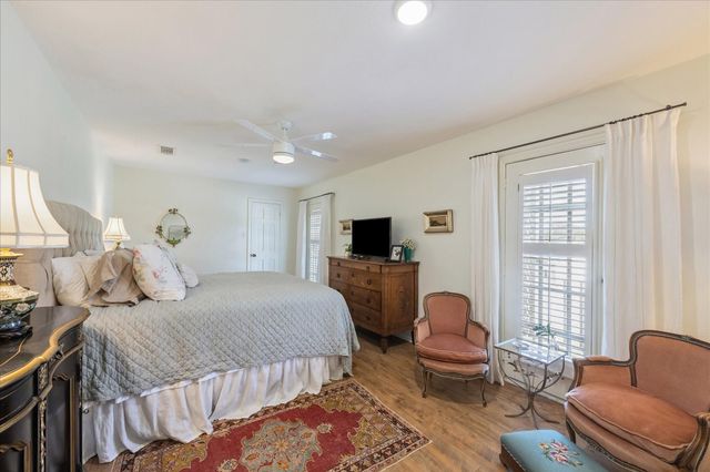1802 Hickory Lane, Brenham, TX 77833