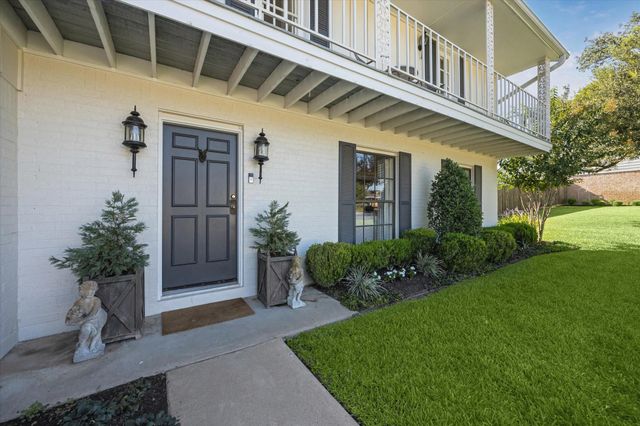 1802 Hickory Lane, Brenham, TX 77833