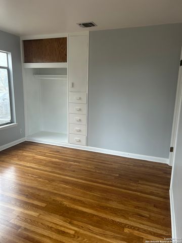 215 Tansyl, San Antonio, TX 78213