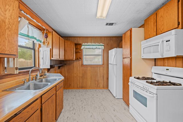 4307 41st Street, Lubbock, TX 79413