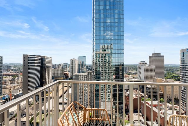 415 Church St Apt 2608, Nashville, TN 37219