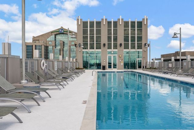 415 Church St Apt 2608, Nashville, TN 37219
