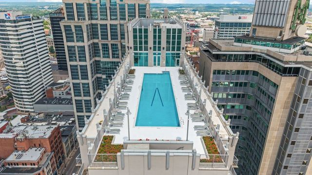 415 Church St Apt 2608, Nashville, TN 37219