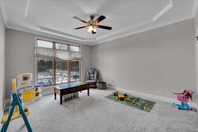 10N749 Highland Trail, Hampshire, IL 60140