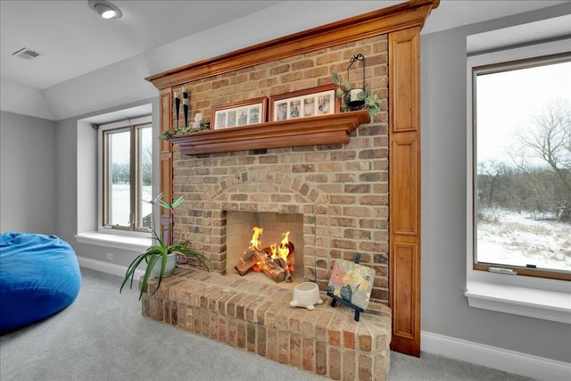 10N749 Highland Trail, Hampshire, IL 60140